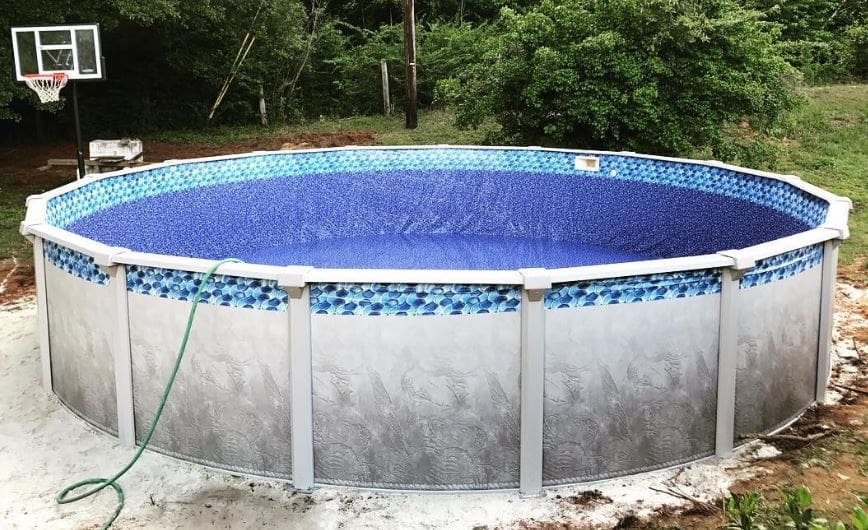 2000 18x52 Pool