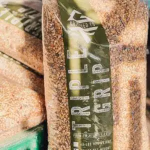 Triple Grip Deer Feed