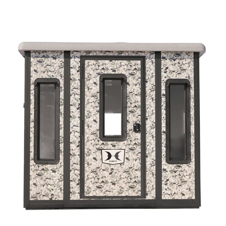 THE COMPOUND BLIND W/ 10' ELITE TOWER