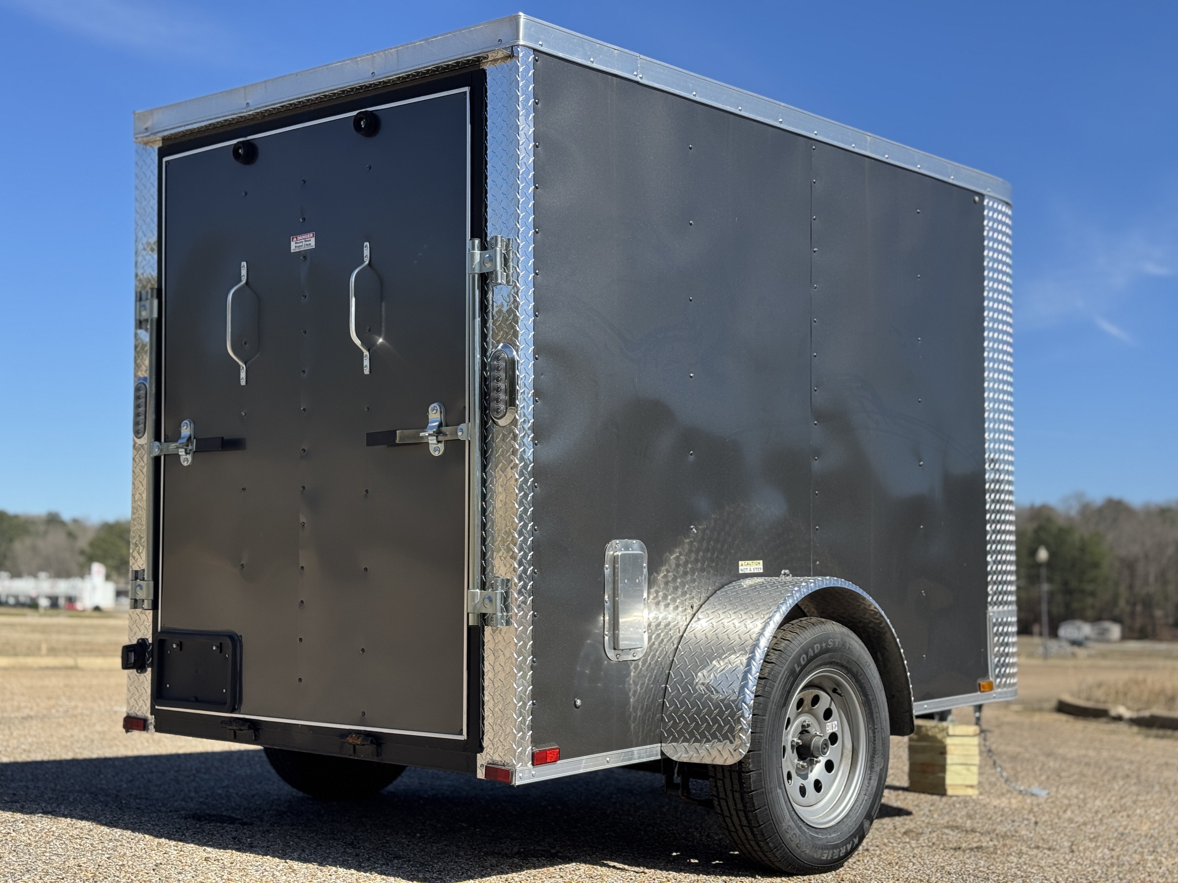 Arising Trailer 5X8 SA ENCLOSED M CCOAL - 5X8MCC